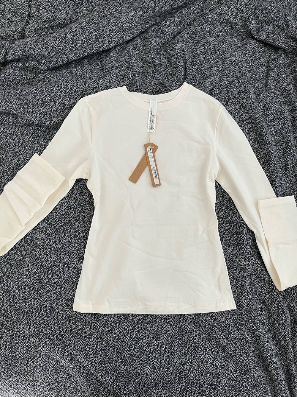 SKIMS Cream Long Sleeve Ruffle Sleeve Tee